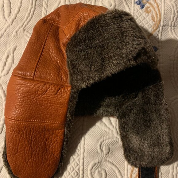 Mens Beautiful Vintage Leather Bomber Hat - Picture 3 of 3